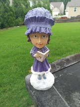 Winter Wonderland Bobbing Head Figurine Bobblehead Purple Carol Singer In Snow - £15.02 GBP