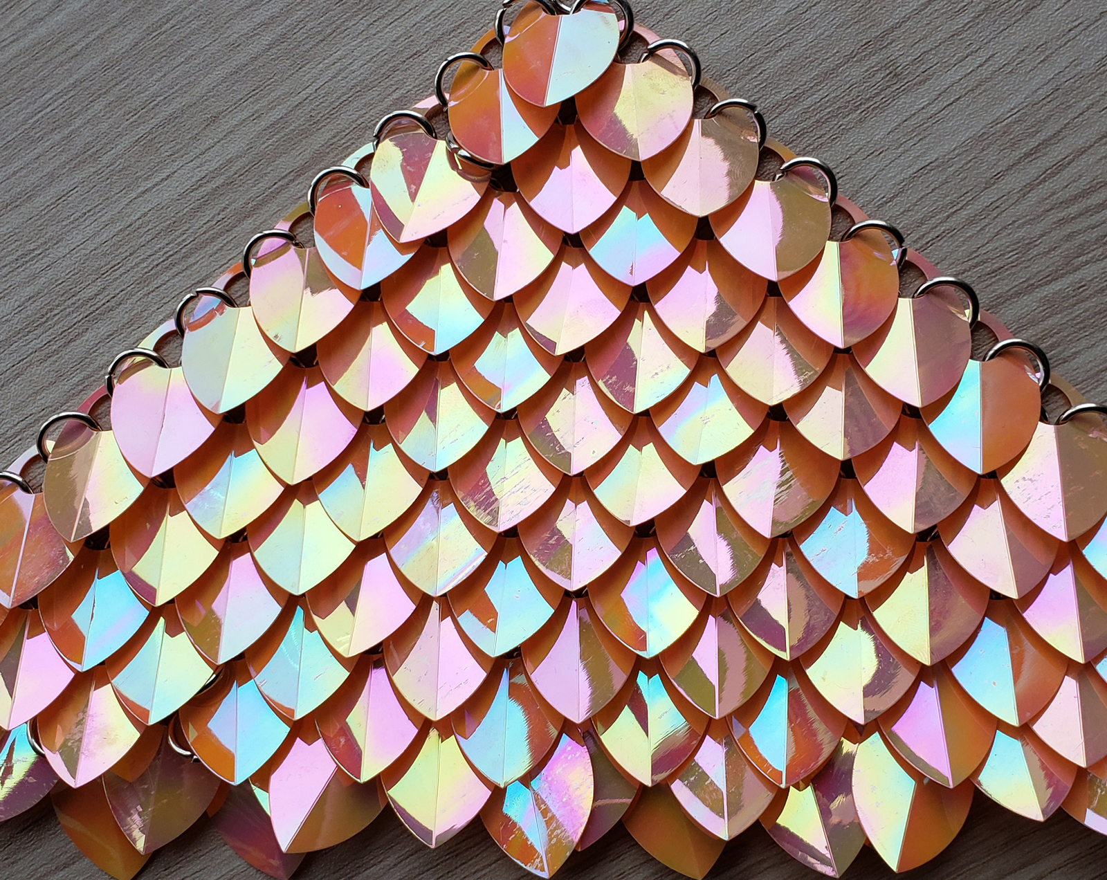 500pcs Holographic Black Iridescent Dragon Scale Mail ScaleMaille Armor Supplies