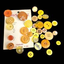 Lot 30+ Vintage Estate Sale Buttons Various Sizes Mostly Gold Black Brown Usable - £3.89 GBP