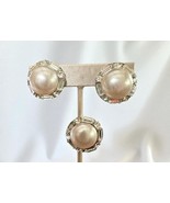 Vintage Signed Coro Silver Tone Pink Pearl &amp; Crystals Brooch &amp; Clip Earr... - $24.99