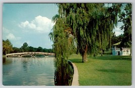 Salisbury Maryland City Park Bridge Pavilion Weeping Willow Tree Postcard E23 - £7.93 GBP