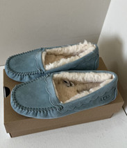 New UGG Scalloped Women Fashion Moccasin Slippers US Size 5 SCC - £60.67 GBP