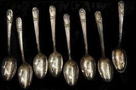 Vintage WM Rogers Flatware Silverplate Spoons Lot 8 Presidents Illustrat... - $54.44
