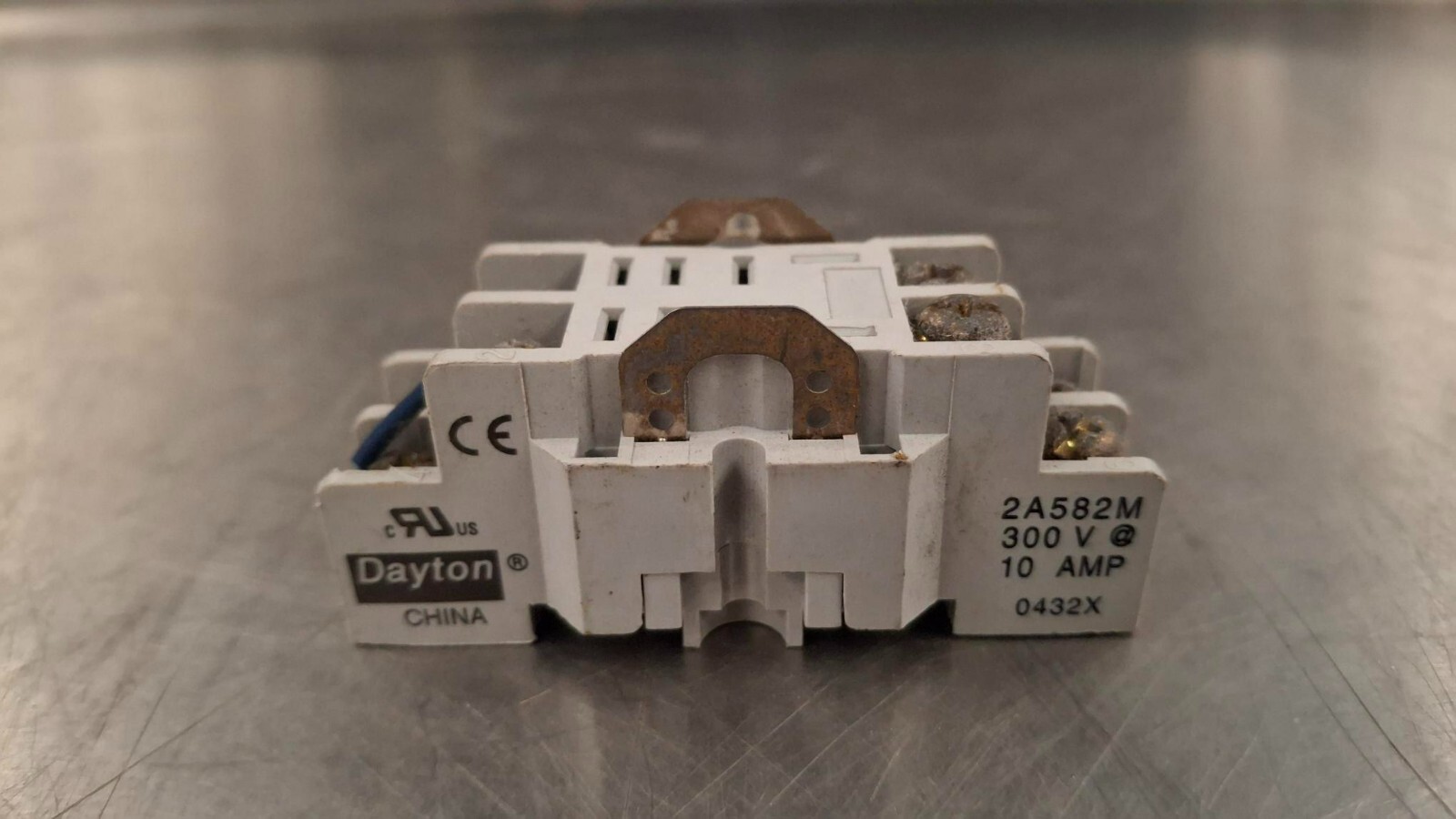 Dayton  300V 10A Relay Socket Base. P/N: 2A582M  [USED] - $2.31