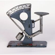 Vintage Premier Egg Grading Scale - $159.89