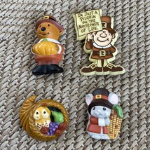 Lot of 4 Vintage Plastic Thanksgiving Pins Brooches Squirrel Mouse Pilgrim - £7.13 GBP