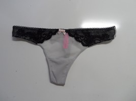 Betsey Johnson J2152 Lacey Thong Panties Black S-NWOT - £8.24 GBP