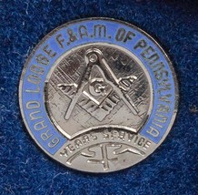 Vintage Masonic Grand Lodge F.&amp;A.M. of PA Years Service Tie Tack Pin jds - £11.01 GBP