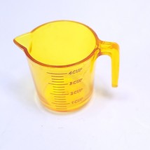 Barbie Accessory Measuring cup large - $3.95