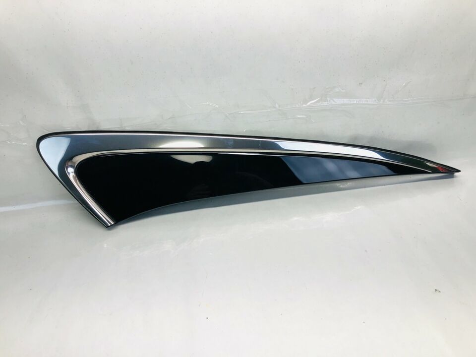 75055-06010 2015 2016 2017 TOYOTA CAMRY REAR RIGHT PILLAR OEM TRIM MOLDING - $50.00