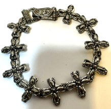 Christian Decorative Cross Linked Antiqued Silver Toned Bracelet Magnetic Clasp - £11.46 GBP