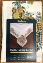 New Vintage Town &amp; Country Cornucopia Oblong Table Cloth 52&quot;x70&quot; Linen NOS - $265.67 MXN