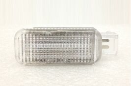 Night light for center floor console storage bin. OEM new for XTS &amp; LaCr... - $109.88 MXN