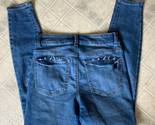 Maurices High Rise EverFlex Skinny Jeans 4 Short Medium blue - £19.91 GBP