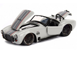 1965 Shelby Cobra 427 S/C Grey 1/24 Diecast Model Car by Jada - $39.84