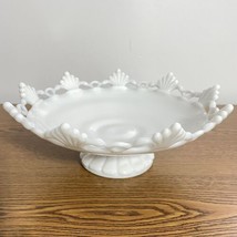 Westmoreland Ring and Petal Lace White Milk Glass Pedestal Bowl Vintage - $24.49