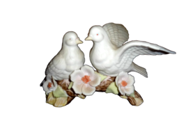CERAMIC WHITE LOVE BIRDS (firepl) - $5.00