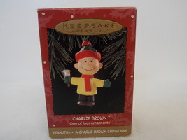 Peanuts/Hallmark A Charlie Brown Christmas “Charlie Brown” Ornament  - £9.38 GBP