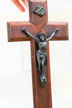 ⭐ antique/vintage  crucifix ,religious wall cross ⭐ - £38.15 GBP