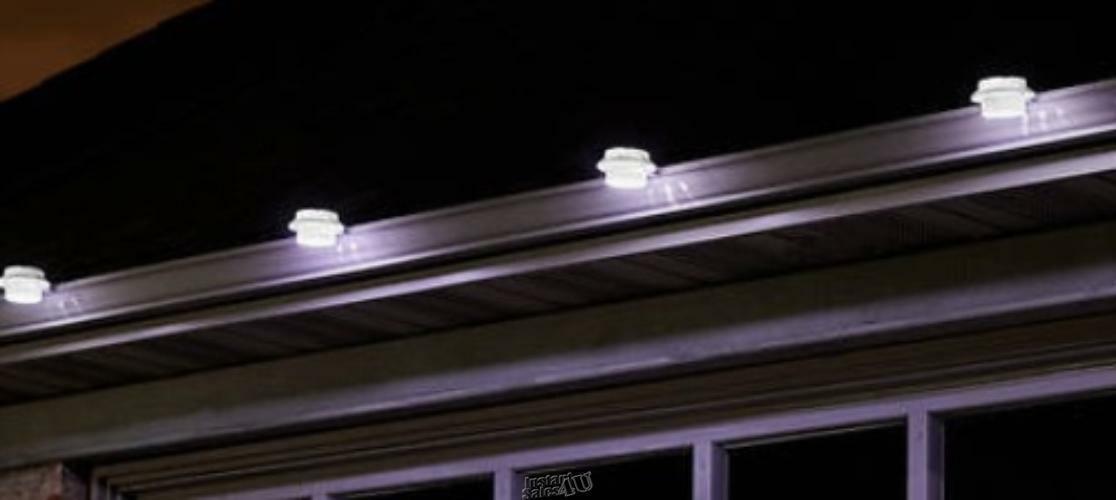 Primary image for Stoneberry-4-Pack Solar Gutter Lights 6.7"Lx4.7"Dx2.4"H Lights Turn on Automatic