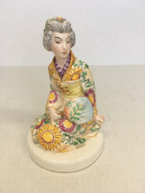 Vintage gray hair Japanese woman figurine wearing pretty floral kimono  - $368.33 MXN