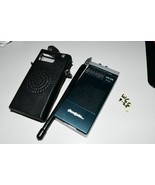 fanon slimscan 6-hlu vintage radio- very rare- no battery cradle-powers on- - $2,931.88 MXN