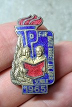 DDR abzeichen für gute Arbeit in der Schule  1965 gut erhalten - $7.00
