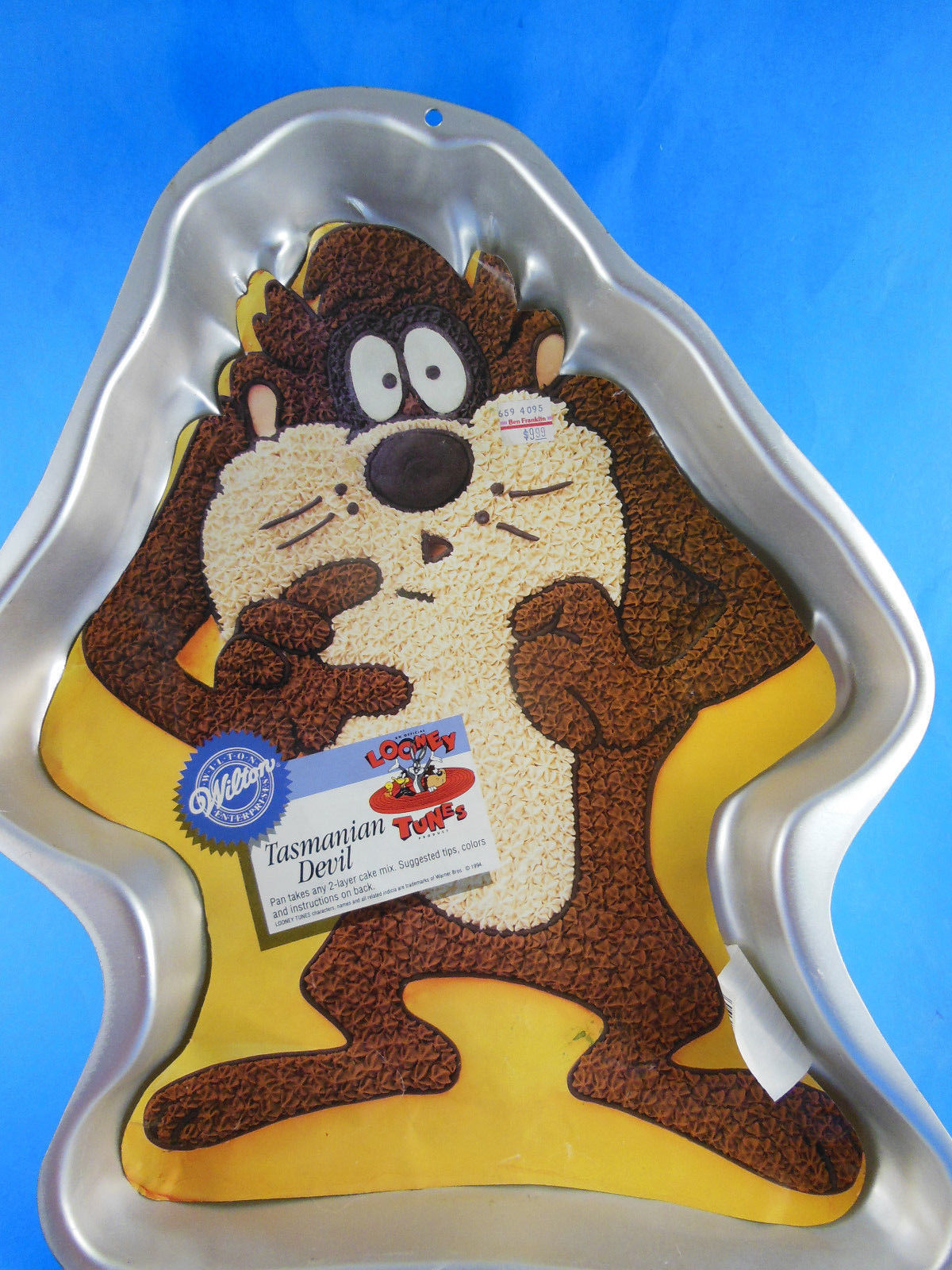 Wilton Warner Brothers Tasmanian Devil Cake Pan with insert Vintage 1995 UNUSED  - £7.73 GBP