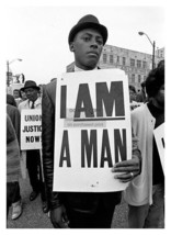 I Am A Man Civil Rights Protester Holding Sign 5X7 Photograph Reprint - £6.66 GBP