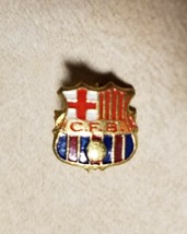 Vintage 1960&#39;s FC Barcelona pin - £29.41 GBP