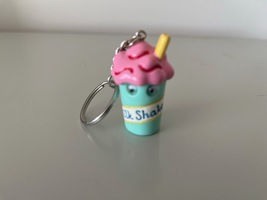 KEY RING - MILK SHAKE - $2.51