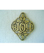 Vintage Cast Iron &quot; JOY &quot; Wall Hanging Christmas Holly Themed Trivet / P... - £16.24 GBP