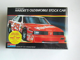 FACTORY SEALED Monogram Cale Yarborough&#39;s Hardee&#39;s Oldsmobile Stock Car #2754 - £22.37 GBP