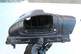 2003-2004 INFINITI G35 SEDAN AIR CLEANER BOX ASSEMBLY K2883 image 5