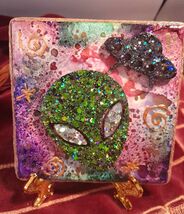 Alient Invasion UFO Handcrafted Mixed Media Ceramic Tile Decor Small Spa... - $16.83 CAD