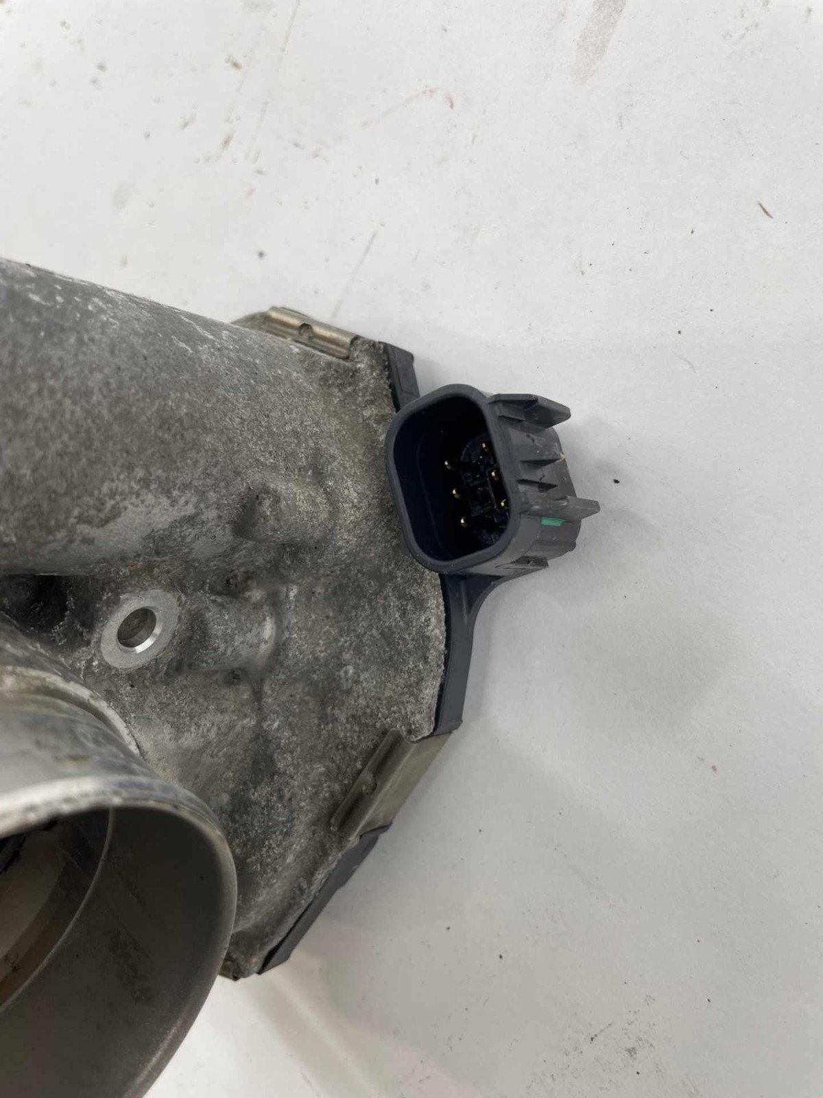 2012-2018 Chevrolet Sonic 1.8L Throttle Body Valve Assembly OEM Item image 5