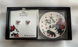 Disney&#39;s Minnie Mouse Citrine November Birthstone Stud Earrings - £31.86 GBP