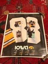 VTG IOWA HAWKEYES 1983 FOOTBALL SCHEDULE POSTER HAYDEN FRY - $39.55