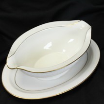 Noritake Tulane 7562 Gravy Boat w/Attached Underplate - $34.71 CAD