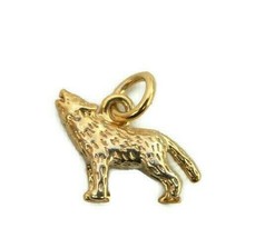 14K Yellow Gold Howling Wolf Charm Pendant - £344.05 GBP