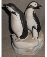 SF Music Box Company PENGUINS Porcelain MUSIC BOX plays WINTER WONDERLAND - $24.74