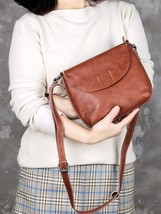 Retro WOMEN Bag Leather Messenger Bag Saddle Bag Simple Mini Bag WOMEN Bag Cross - £53.00 GBP