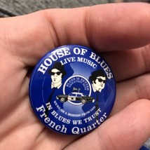 HOUSE OF BLUES FRENCH QUARTER NEW ORLEANS PINBACK BUTTON PIN ON MISSION ... - £11.67 GBP
