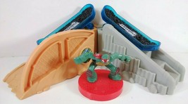 5 Viacom Teenage Mutant Ninja Turtles TMNT McDonald&#39;s Happy Meal Toys Skateboard - £6.20 GBP