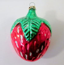 Vintage Figural Molded Mercury Glass Christmas Ornament Strawberry Colombia - $20.00