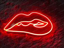 Biting Lips | LED Neon Sign - £104.23 GBP+