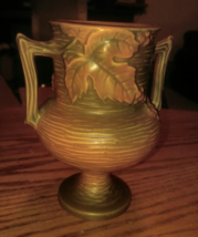 Vintage Roseville Pottery Brown Bushberry 156-6 Handled Trophy Vase - £63.94 GBP