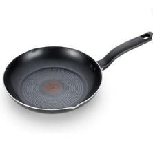 T-FAL ~ BLACK ~ 8&quot; Dia. ~ Frying Pan w/Pouring Spouts ~Thermo-Spot Technology - £22.61 GBP
