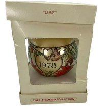 Hallmark 1978 The Most Beautiful Is Love Vintage Glass Christmas Ornament - £11.19 GBP