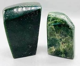 ~2.5# Jade free shape (2 pieces) - €170,15 EUR